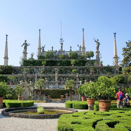 Villa Locazione Turistica Pietro Stresa Esterno foto